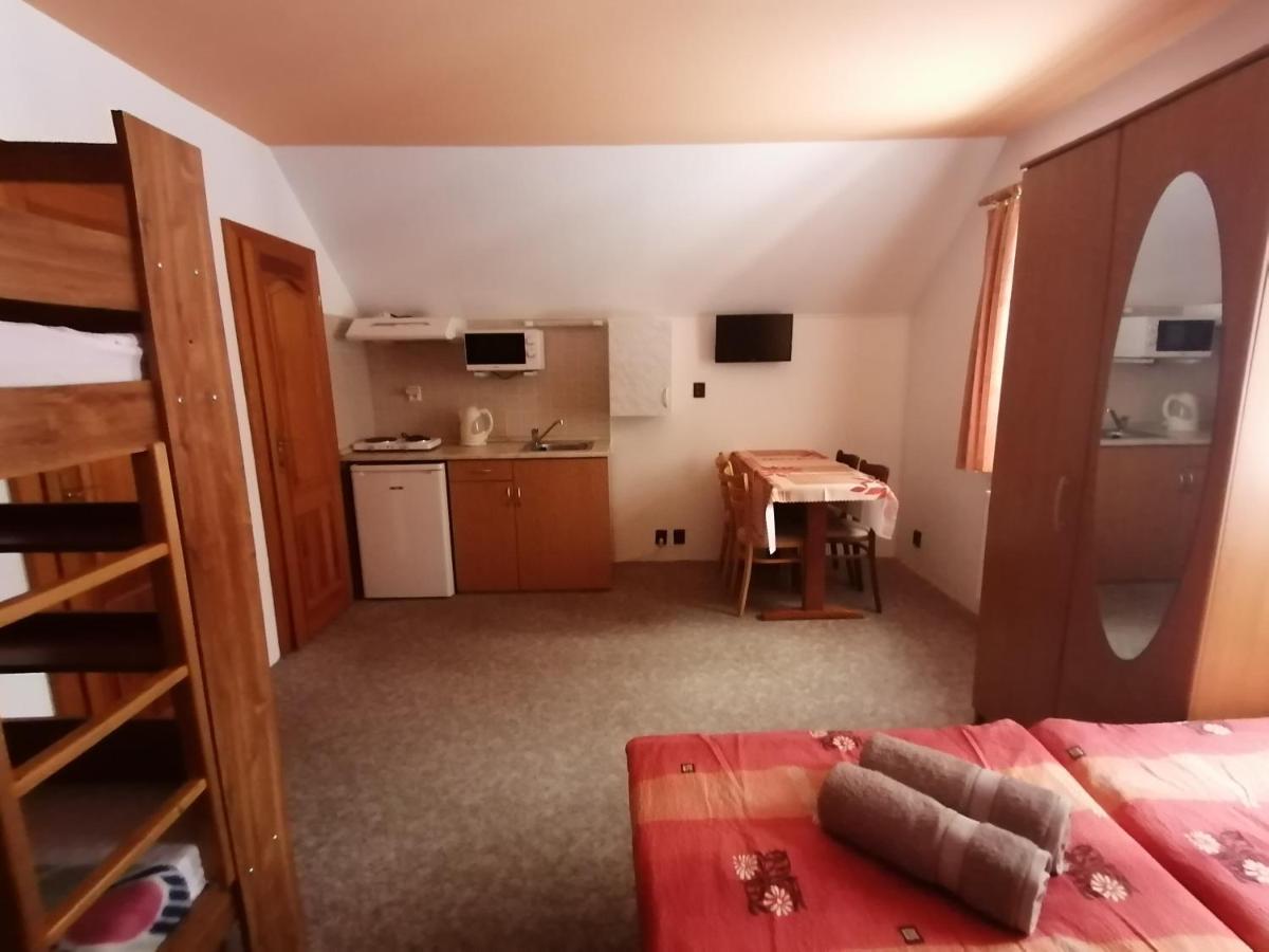 Apartment 670 Pod Lysou Horou
